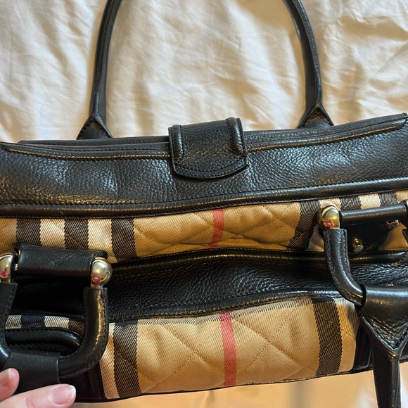Burberry Tote - Picture 7 of 9